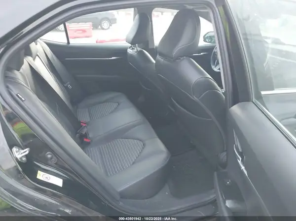 4T1B11HK5KU161680 2019 TOYOTA CAMRY - Image 8