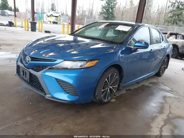 4T1B11HK5KU168208 2019 TOYOTA CAMRY - Image 2