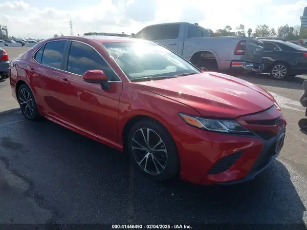 4T1B11HK5KU171061 2019 TOYOTA CAMRY - Image 1