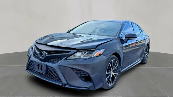 4T1B11HK5KU176132 2019 TOYOTA CAMRY - Image 2