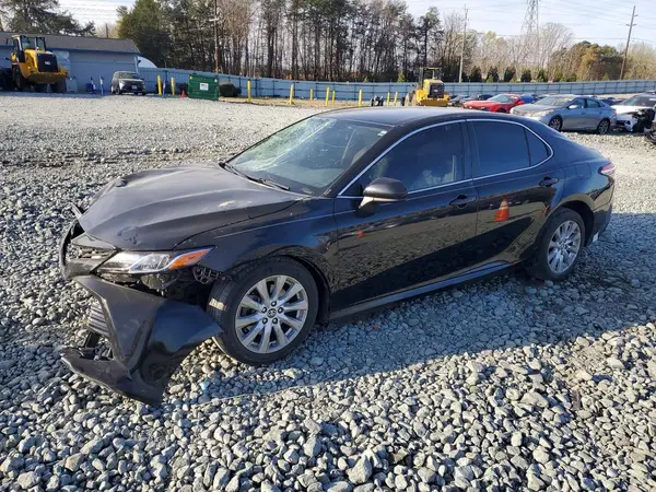 4T1B11HK5KU176714 2019 TOYOTA CAMRY - Image 1