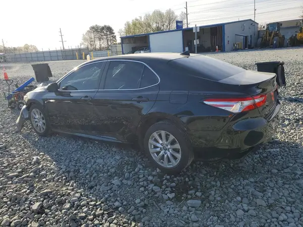 4T1B11HK5KU176714 2019 TOYOTA CAMRY - Image 2
