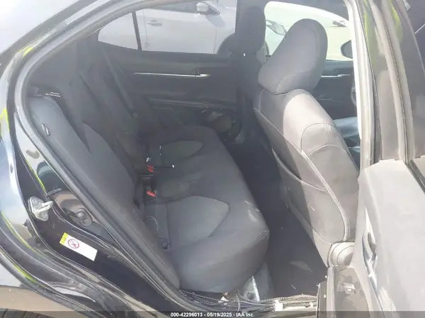 4T1B11HK5KU177832 2019 TOYOTA CAMRY - Image 8