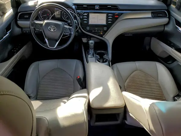 4T1B11HK5KU178785 2019 TOYOTA CAMRY - Image 8