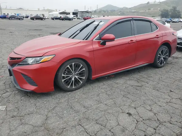 4T1B11HK5KU180410 2019 TOYOTA CAMRY - Image 1