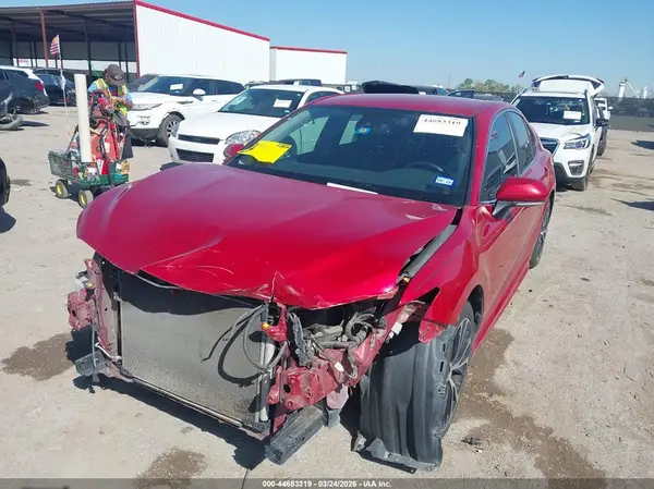 4T1B11HK5KU183274 2019 TOYOTA CAMRY - Image 2