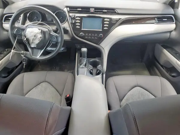 4T1B11HK5KU185042 2019 TOYOTA CAMRY - Image 8