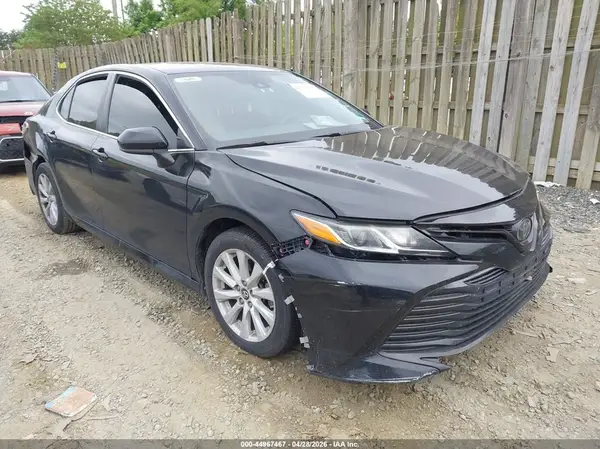 4T1B11HK5KU185865 2019 TOYOTA CAMRY - Image 1