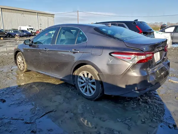 4T1B11HK5KU187955 2019 TOYOTA CAMRY - Image 2
