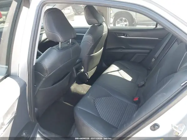 4T1B11HK5KU190709 2019 TOYOTA CAMRY - Image 8