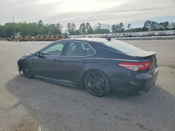 4T1B11HK5KU192542 2019 TOYOTA CAMRY - Image 2