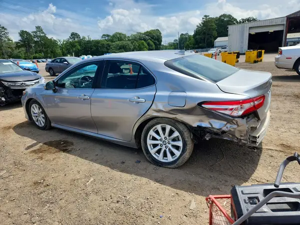 4T1B11HK5KU193187 2019 TOYOTA CAMRY - Image 2