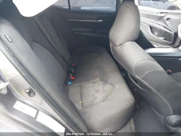 4T1B11HK5KU195070 2019 TOYOTA CAMRY - Image 8