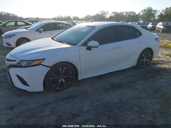 4T1B11HK5KU196297 2019 TOYOTA CAMRY - Image 2