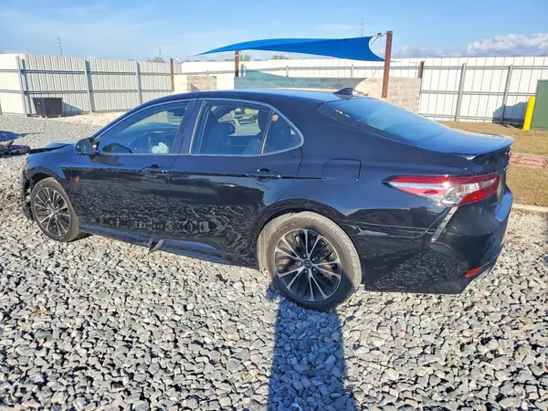 4T1B11HK5KU197062 2019 TOYOTA CAMRY - Image 2
