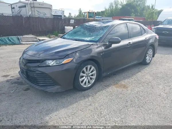 4T1B11HK5KU198373 2019 TOYOTA CAMRY - Image 2