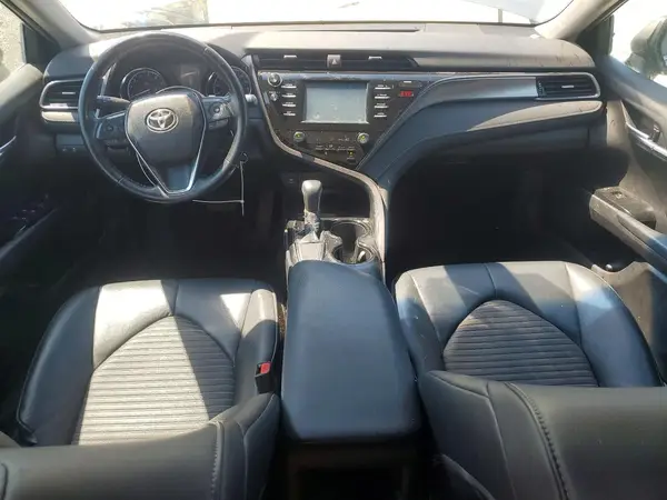 4T1B11HK5KU200333 2019 TOYOTA CAMRY - Image 8