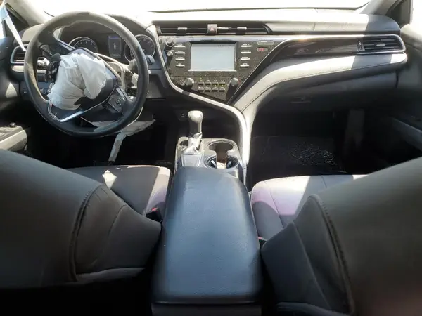4T1B11HK5KU203958 2019 TOYOTA CAMRY - Image 8