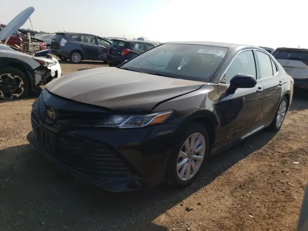 4T1B11HK5KU204026 2019 TOYOTA CAMRY - Image 1