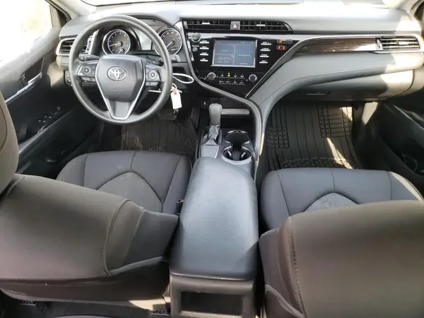 4T1B11HK5KU204026 2019 TOYOTA CAMRY - Image 8