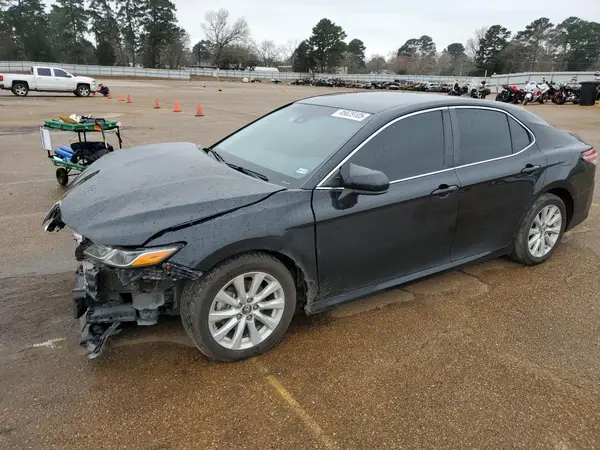 4T1B11HK5KU204897 2019 TOYOTA CAMRY - Image 1