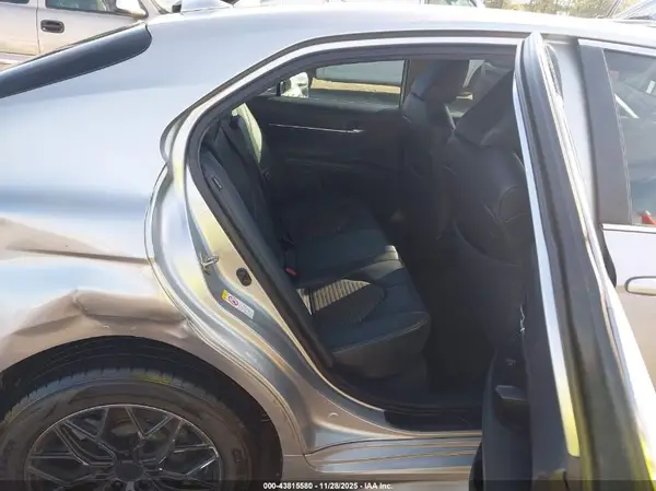 4T1B11HK5KU207055 2019 TOYOTA CAMRY - Image 8