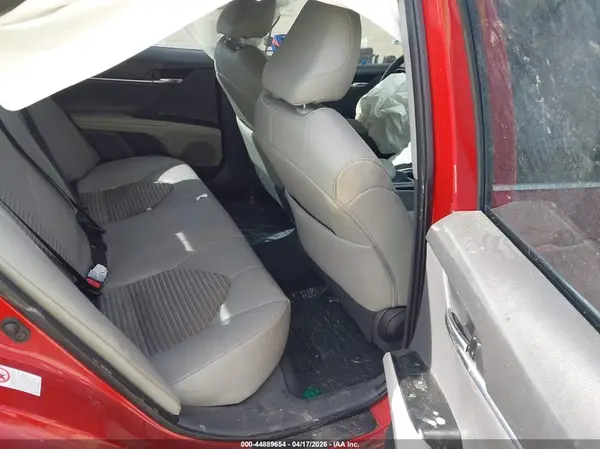 4T1B11HK5KU208867 2019 TOYOTA CAMRY - Image 8