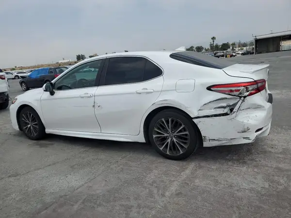 4T1B11HK5KU215382 2019 TOYOTA CAMRY - Image 2