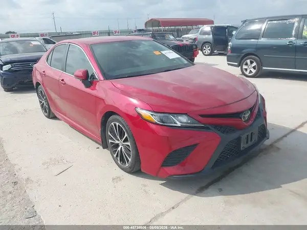 4T1B11HK5KU218055 2019 TOYOTA CAMRY - Image 1
