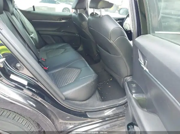 4T1B11HK5KU223952 2019 TOYOTA CAMRY - Image 8