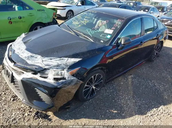 4T1B11HK5KU227189 2019 TOYOTA CAMRY - Image 2
