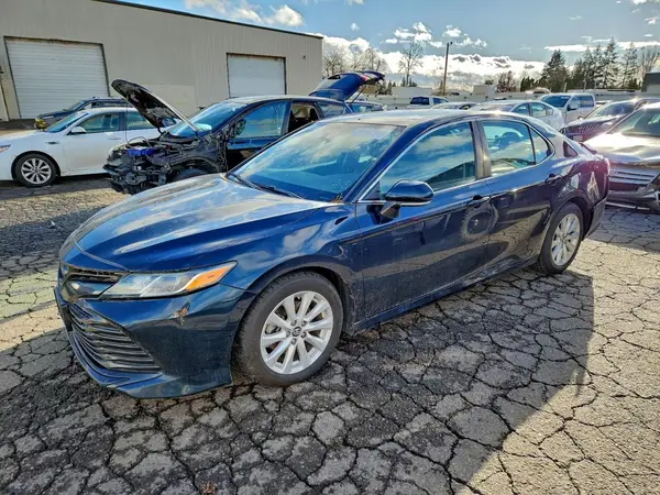 4T1B11HK5KU233512 2019 TOYOTA CAMRY - Image 1