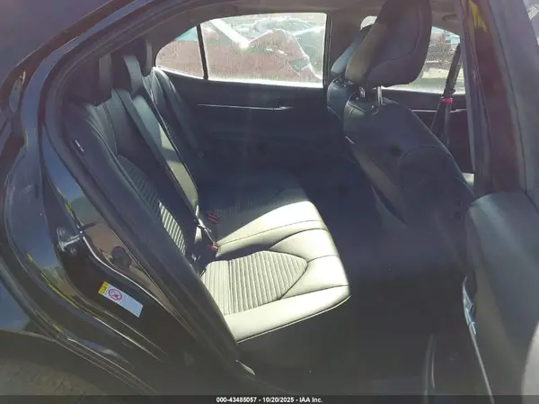 4T1B11HK5KU233641 2019 TOYOTA CAMRY - Image 8
