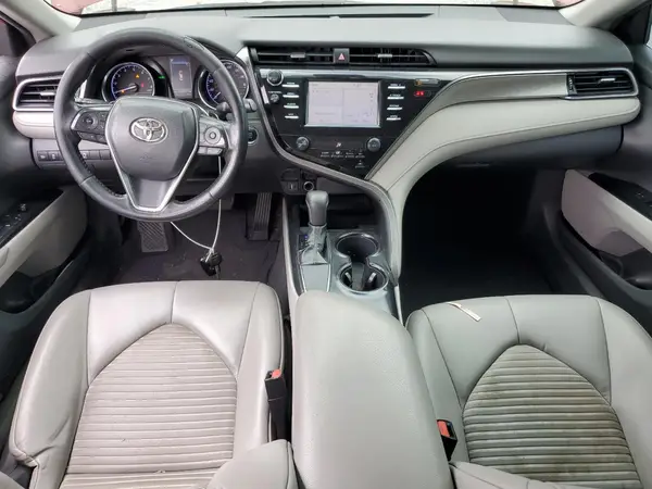 4T1B11HK5KU233946 2019 TOYOTA CAMRY - Image 8