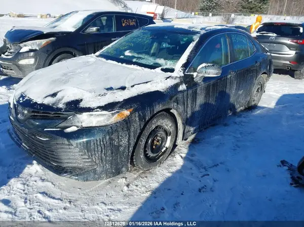4T1B11HK5KU237978 2019 TOYOTA CAMRY - Image 2