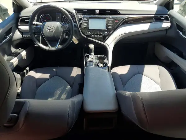 4T1B11HK5KU240203 2019 TOYOTA CAMRY - Image 8