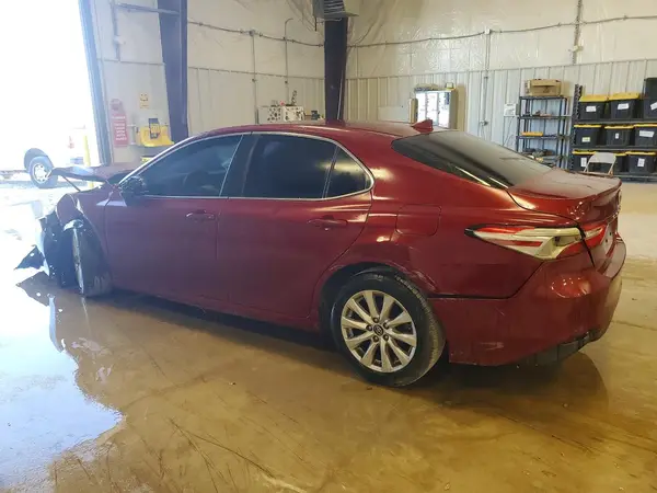4T1B11HK5KU240511 2019 TOYOTA CAMRY - Image 2