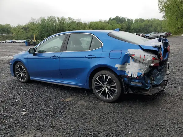 4T1B11HK5KU240878 2019 TOYOTA CAMRY - Image 2