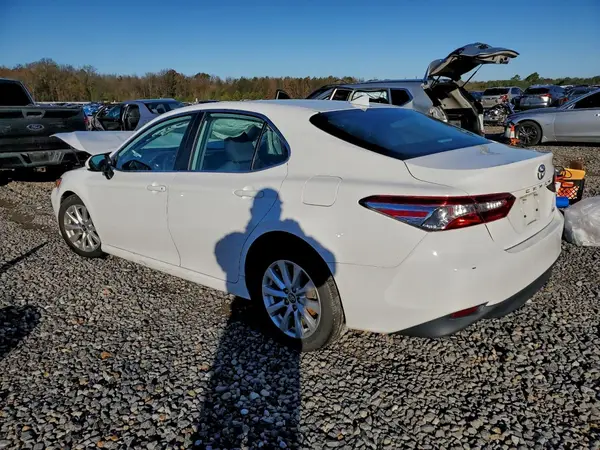 4T1B11HK5KU241982 2019 TOYOTA CAMRY - Image 2