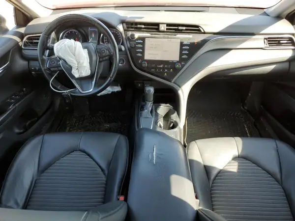 4T1B11HK5KU242145 2019 TOYOTA CAMRY - Image 8