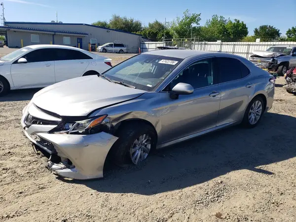 4T1B11HK5KU244655 2019 TOYOTA CAMRY - Image 1