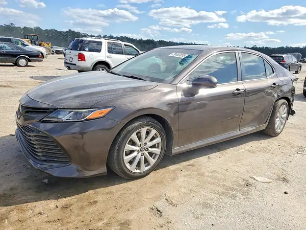 4T1B11HK5KU251475 2019 TOYOTA CAMRY - Image 1