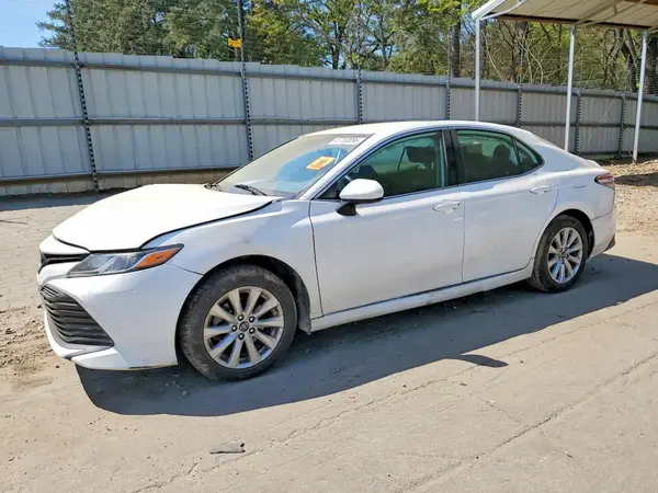 4T1B11HK5KU252643 2019 TOYOTA CAMRY - Image 1