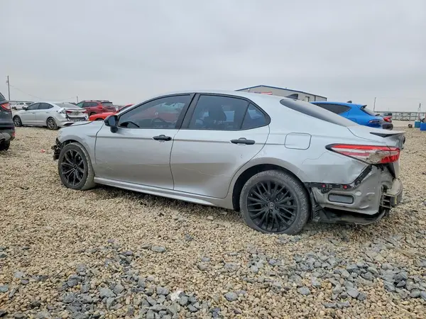 4T1B11HK5KU254277 2019 TOYOTA CAMRY - Image 2