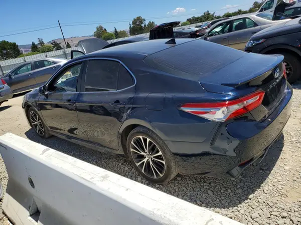 4T1B11HK5KU255185 2019 TOYOTA CAMRY - Image 2