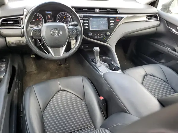 4T1B11HK5KU255557 2019 TOYOTA CAMRY - Image 8