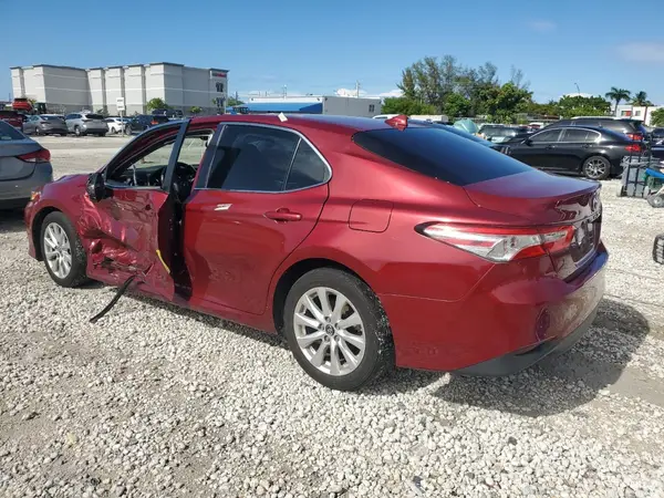 4T1B11HK5KU258166 2019 TOYOTA CAMRY - Image 2