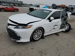 4T1B11HK5KU259673 2019 TOYOTA CAMRY