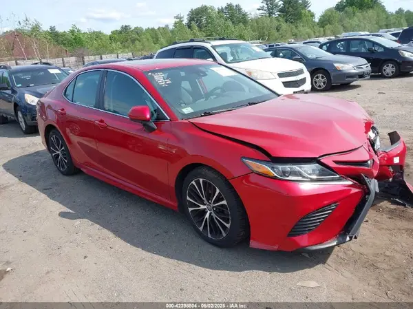 4T1B11HK5KU260192 2019 TOYOTA CAMRY - Image 1