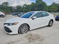 4T1B11HK5KU262752 2019 TOYOTA CAMRY